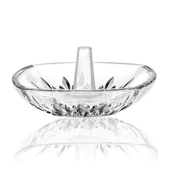 Vera Wang Other - Vera Wang Wedgwood Duchesse Ring Holder